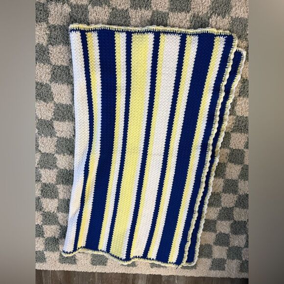 VTG Crochet Afghan Chevron Striped Blue Yellow Blanket Throw Michigan Football - Picture 5 of 8